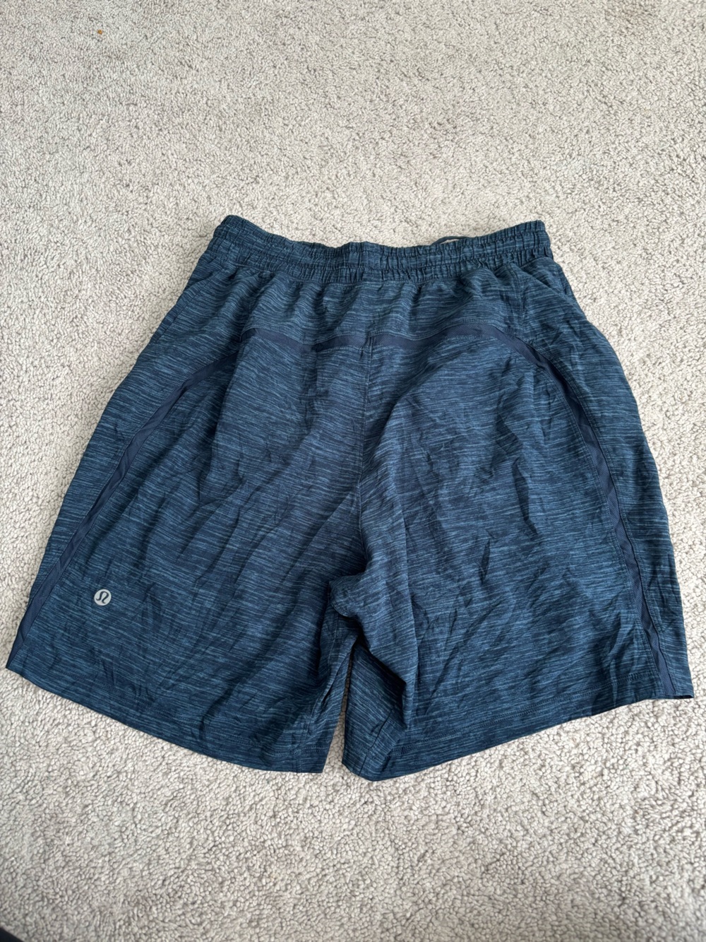 lululemon athletica Men's Heathered Navy Athletic Shorts with Yellow Accent - S - Picture 2 of 5